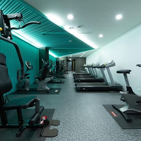 Ningcui Business Hotel Тайчжун Экстерьер фото