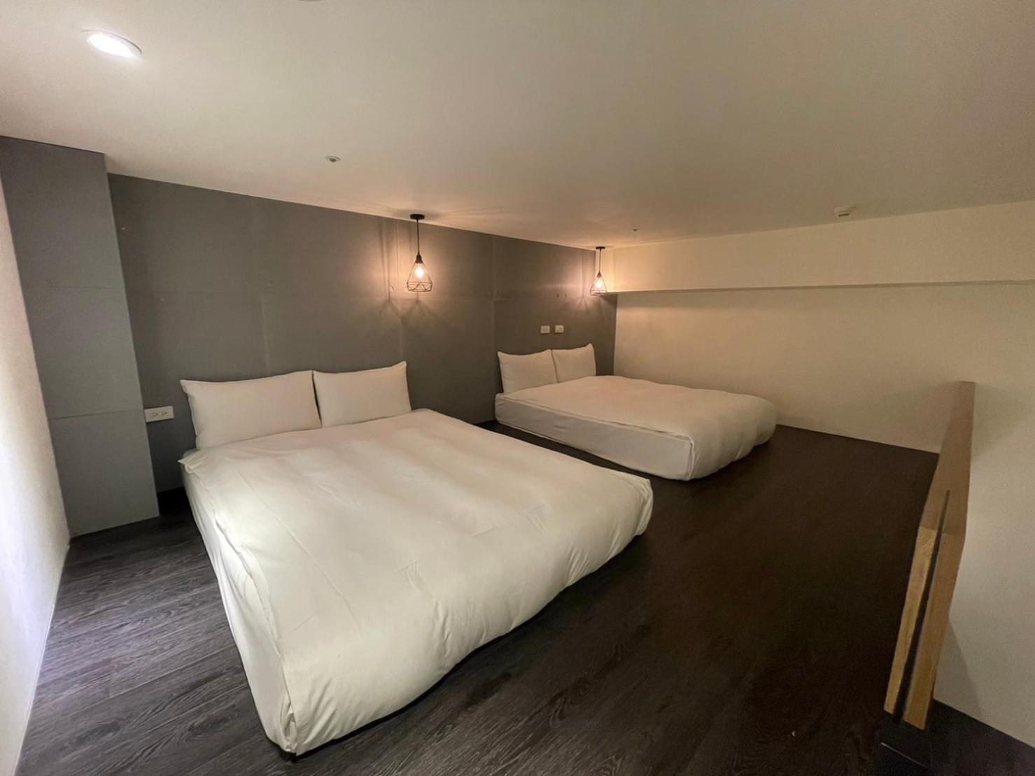 Ningcui Business Hotel Тайчжун Экстерьер фото